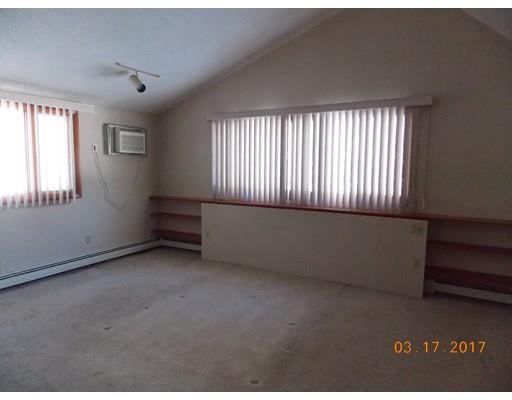 70 Gregory Rd, Framingham, MA 01701 photo 6