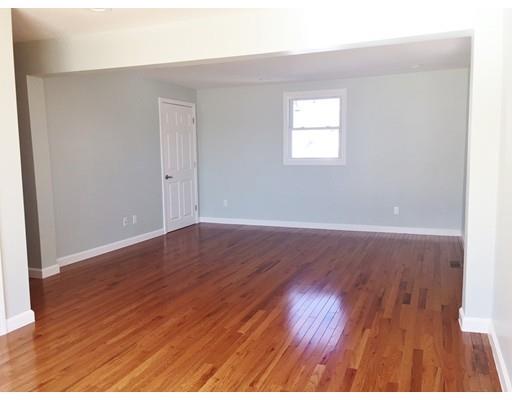 39 Chickering Rd, Dedham, MA 02026 photo 4