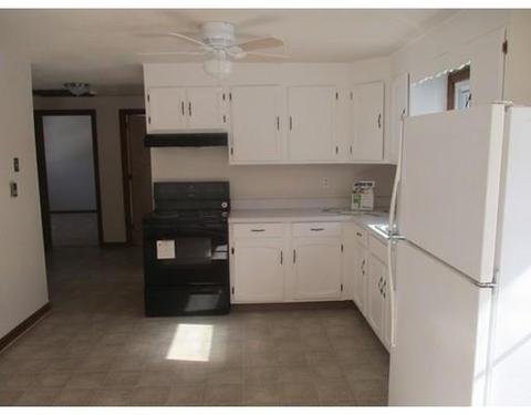 113 Cass Cir, Athol, MA 01331 photo 5