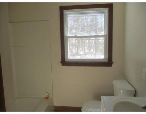 113 Cass Cir, Athol, MA 01331 photo 13