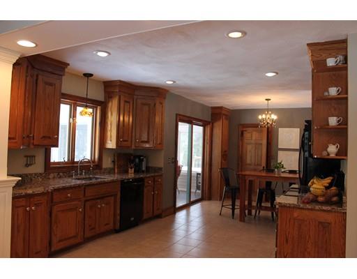 11 Kristopher, Townsend, MA 01474 photo 3