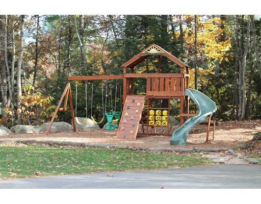 11 Kristopher, Townsend, MA 01474 photo 16