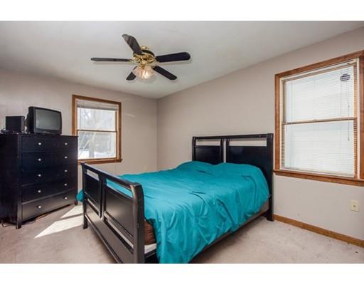 54 Herbert Ave, Springfield, MA 01119 photo 8