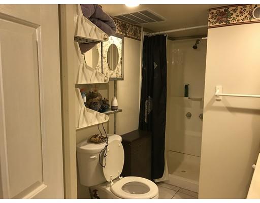 18 Governor St, Springfield, MA 01104 photo 11