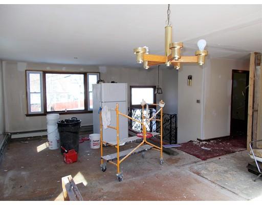 29 Sidney St, Fall River, MA 02720 photo 5
