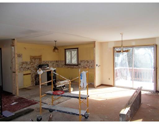 29 Sidney St, Fall River, MA 02720 photo 6