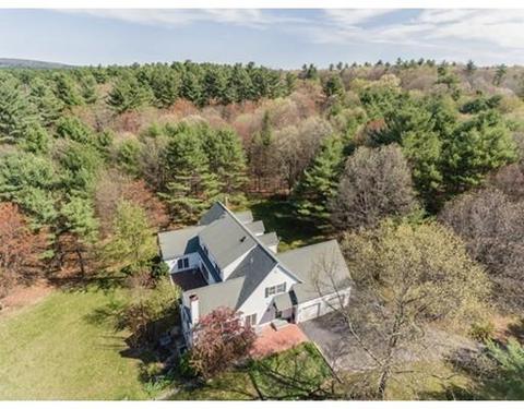 117 South St, Upton, MA 01568 photo 4