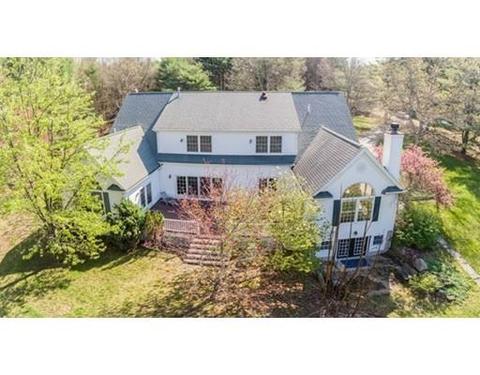 117 South St, Upton, MA 01568 photo 3