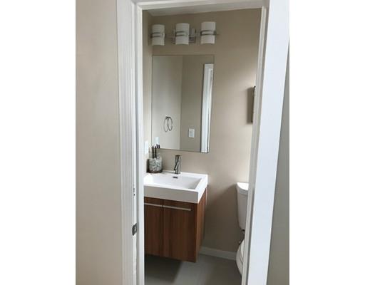 14 Agnes St, Springfield, MA 01118 photo 15