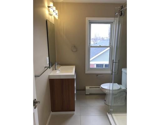 14 Agnes St, Springfield, MA 01118 photo 19