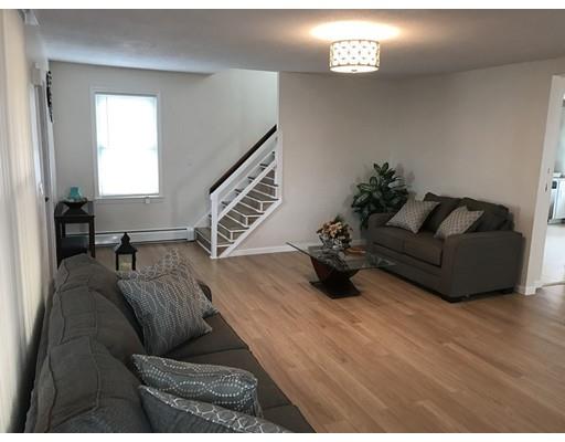 14 Agnes St, Springfield, MA 01118 photo 7