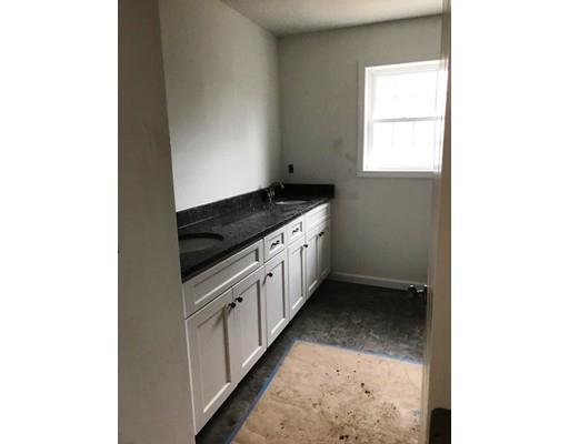 48 Morgan Cir, Chicopee, MA 01013 photo 6