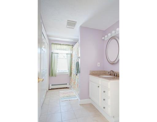 12 Whitins Rd, Sutton, MA 01590 photo 16