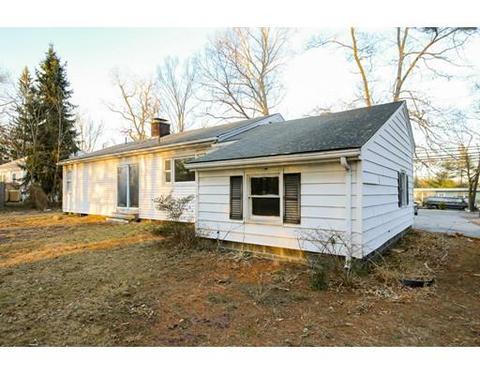 47 Cape Rd, Mendon, MA 01756 photo 4