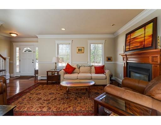 144 Algonquin Ave, Mashpee, MA 02649 photo 9