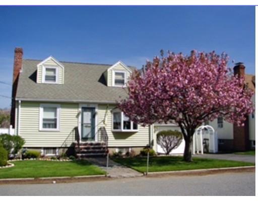 23 Eustis St, Saugus, MA 01906 photo 1