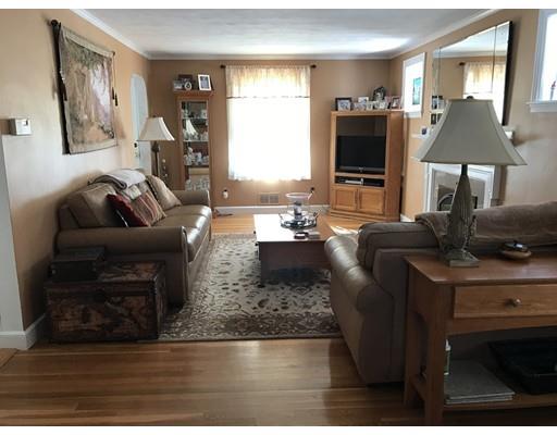 23 Eustis St, Saugus, MA 01906 photo 5