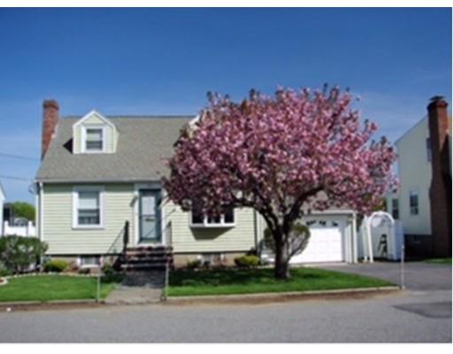 23 Eustis St, Saugus, MA 01906 photo 2