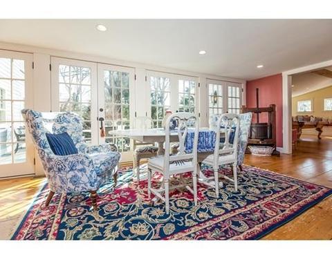 55 Walnut St, Reading, MA 01867 photo 9