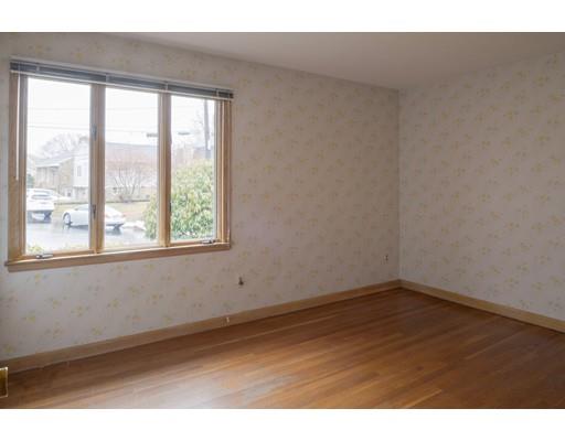 8 Adams Rd, Marblehead, MA 01945 photo 16