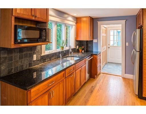 8 Cliffside Rd, Marblehead, MA 01945 photo 6