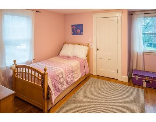 8 Cliffside Rd, Marblehead, MA 01945 photo 14