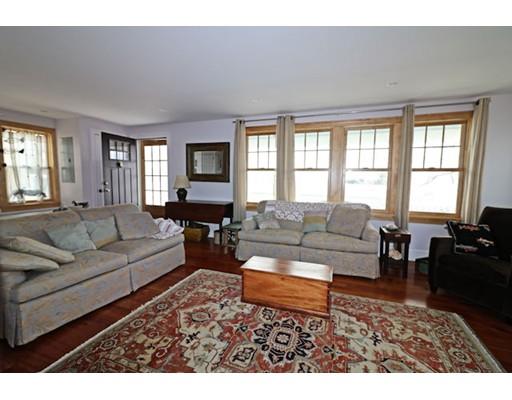 110 Main St, Hull, MA 02045 photo 7
