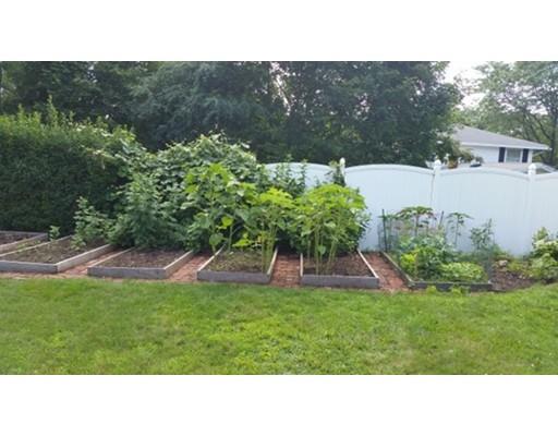 5 Agawam Ave, Danvers, MA 01923 photo 2