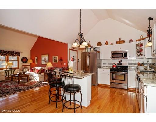 93 Surf Dr, Mashpee, MA 02649 photo 4