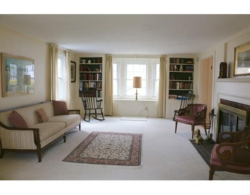 44 Oakridge Rd, Reading, MA 01867 photo 7