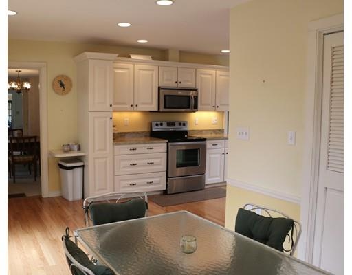 44 Oakridge Rd, Reading, MA 01867 photo 14