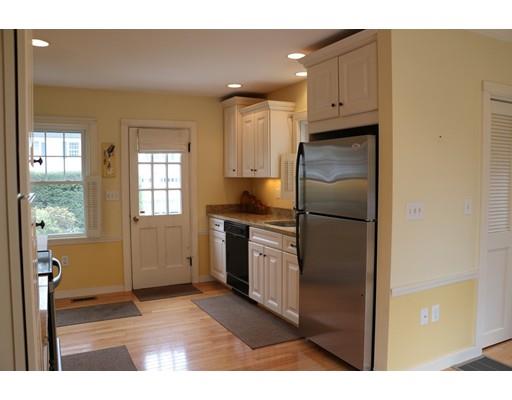 44 Oakridge Rd, Reading, MA 01867 photo 16