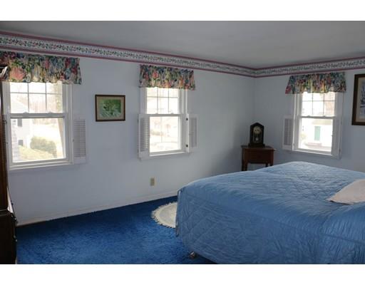 44 Oakridge Rd, Reading, MA 01867 photo 21