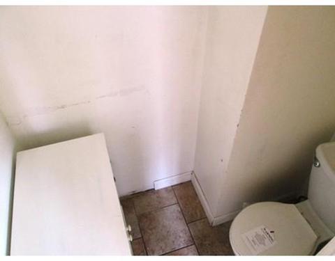 3 Thayer St, Worcester, MA 01603 photo 11