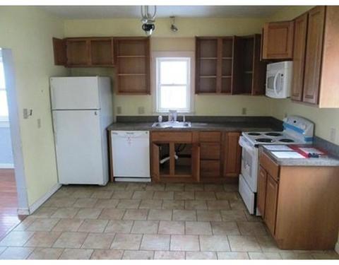 3 Thayer St, Worcester, MA 01603 photo 4
