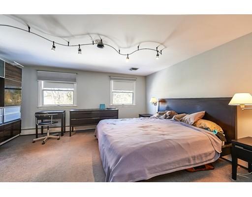 26 Harvard Cir, Needham, MA 02494 photo 7
