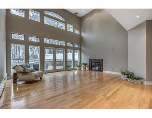 10 Nehoiden, Needham, MA 02492 photo 4