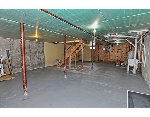 33 Nome St, Worcester, MA 01605 photo 16