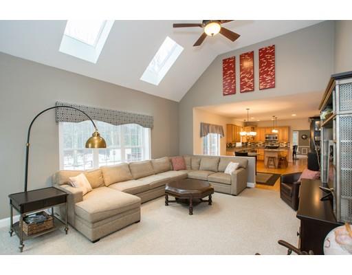 7 Windcrest Ln, Millis, MA 02054 photo 13