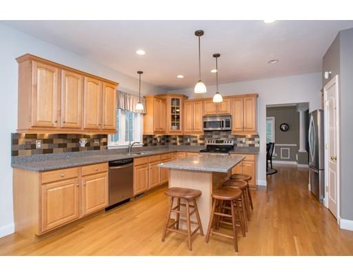 7 Windcrest Ln, Millis, MA 02054 photo 8