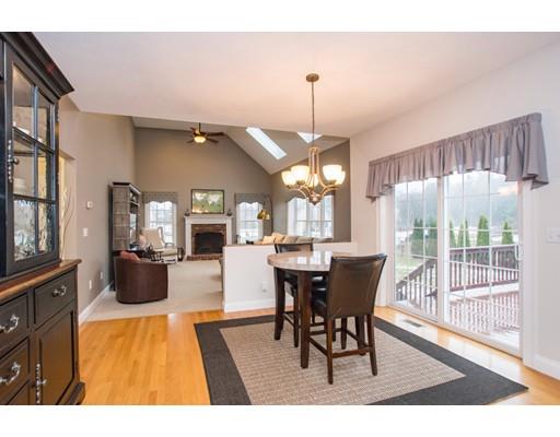 7 Windcrest Ln, Millis, MA 02054 photo 11