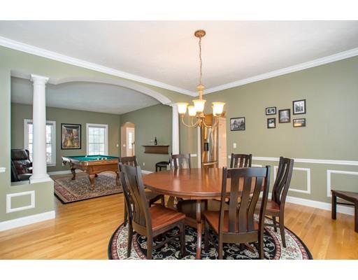 7 Windcrest Ln, Millis, MA 02054 photo 5