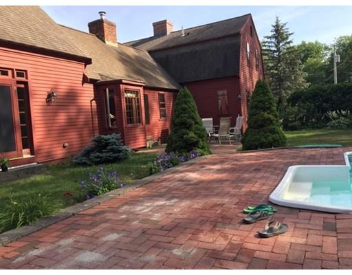 45 W Main St, Upton, MA 01568 photo 3