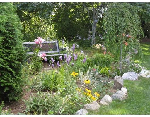 45 W Main St, Upton, MA 01568 photo 6