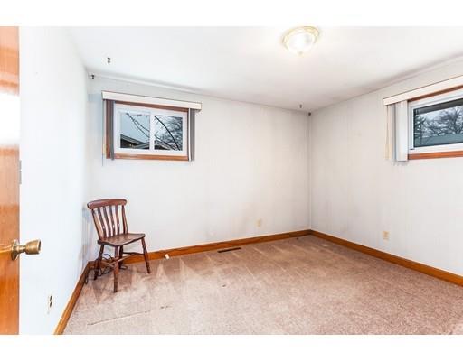 28 Mcdevitt Rd, Randolph, MA 02368 photo 11
