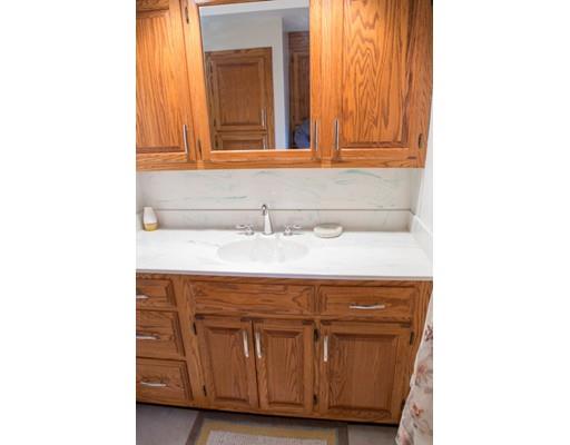 23 Covel St, Springfield, MA 01128 photo 21