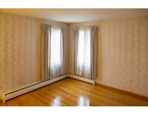 23 Covel St, Springfield, MA 01128 photo 14