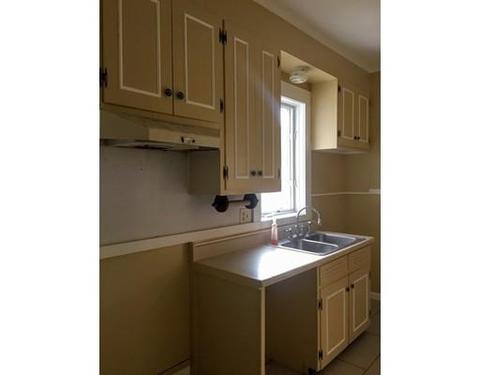 55 Marengo Park, Springfield, MA 01108 photo 5