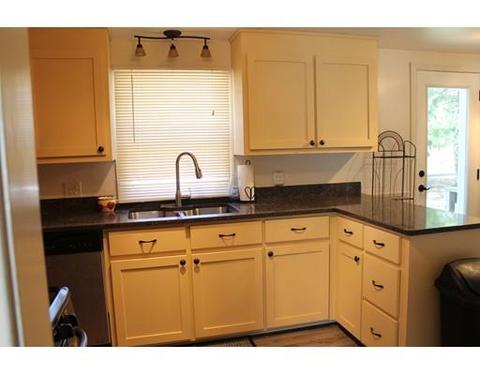 16 Winding Ln, Springfield, MA 01118 photo 14
