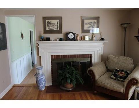 16 Winding Ln, Springfield, MA 01118 photo 9